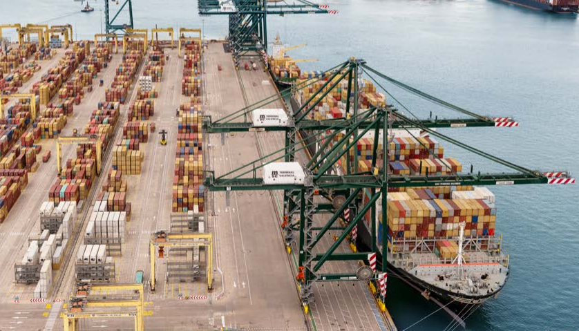 过去一年里，MSC买下了1.5个太平船务……